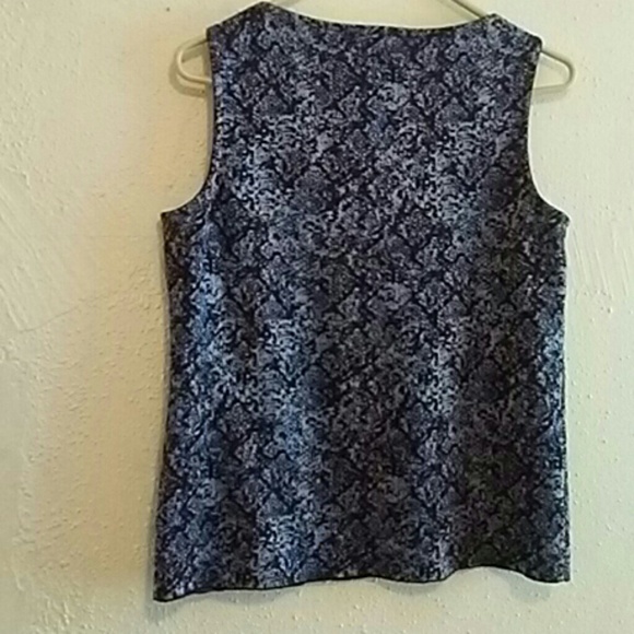 St. John Collection Shell/Top - Picture 4 of 4